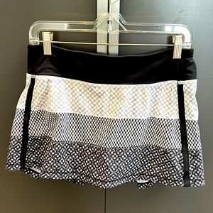 Lululemon Pace Rival Mid-Rise Skirt
